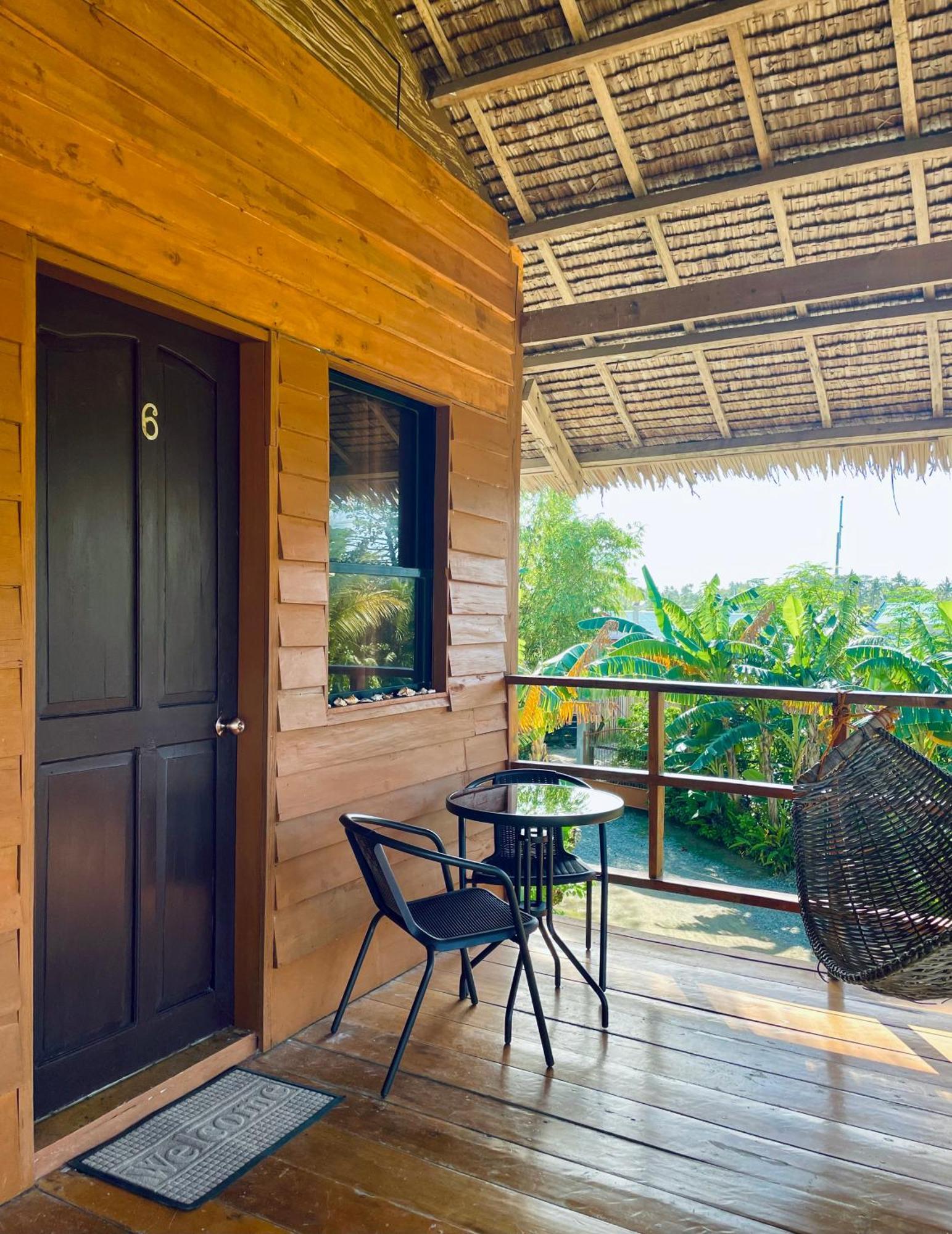 Siargao Sunflower Suites General Luna  Eksteriør billede