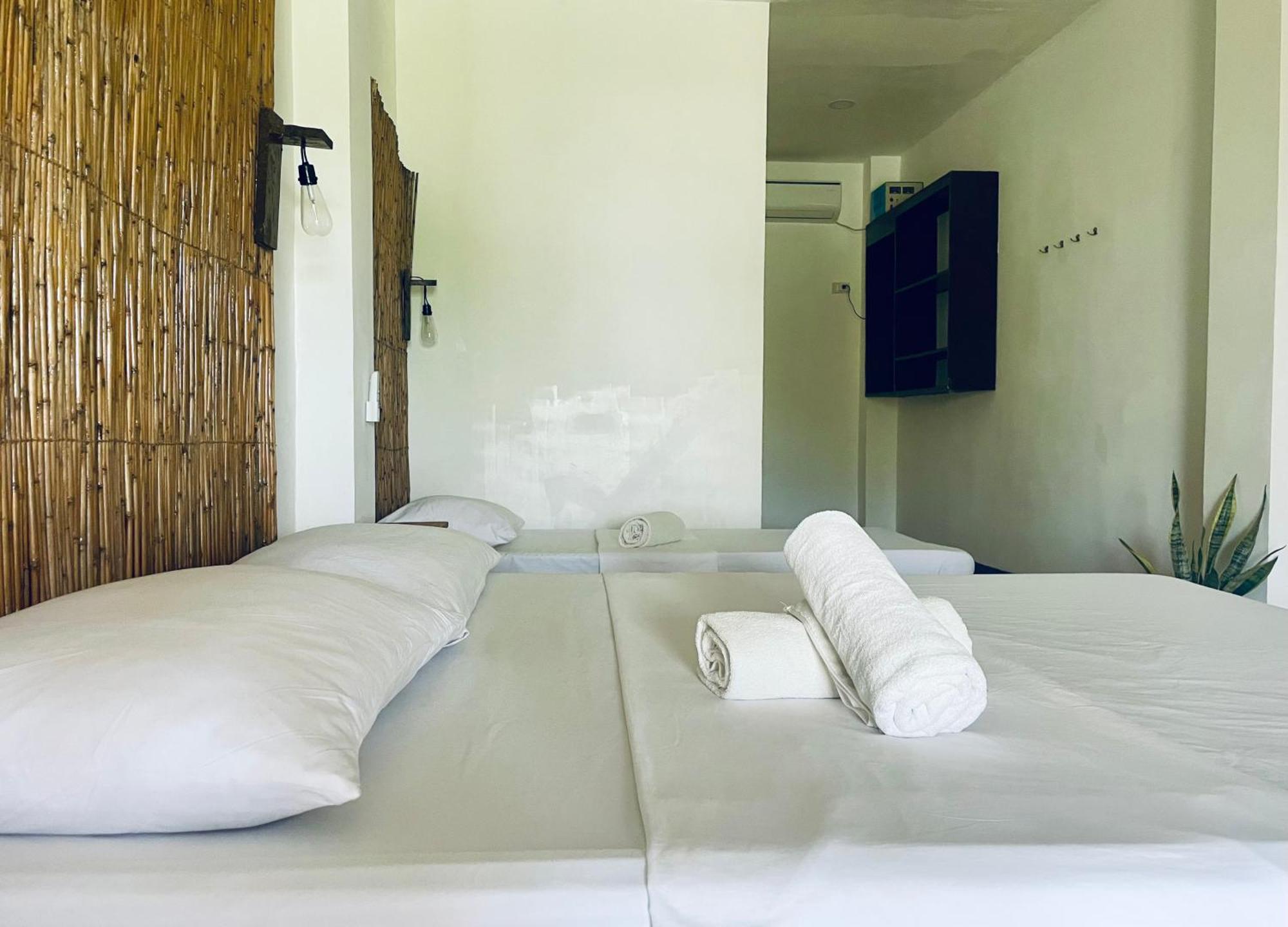Siargao Sunflower Suites General Luna  Eksteriør billede