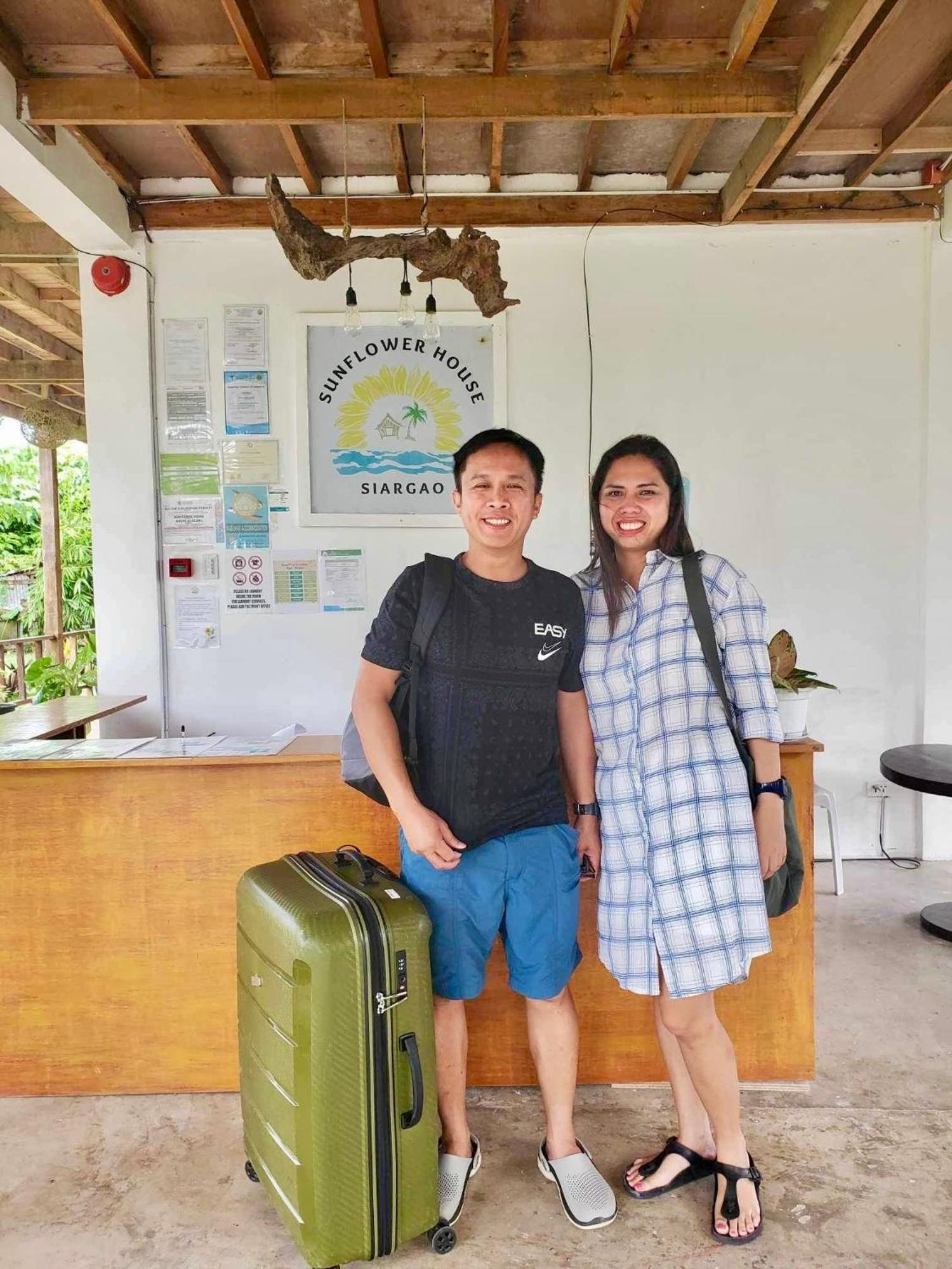 Siargao Sunflower Suites General Luna  Eksteriør billede