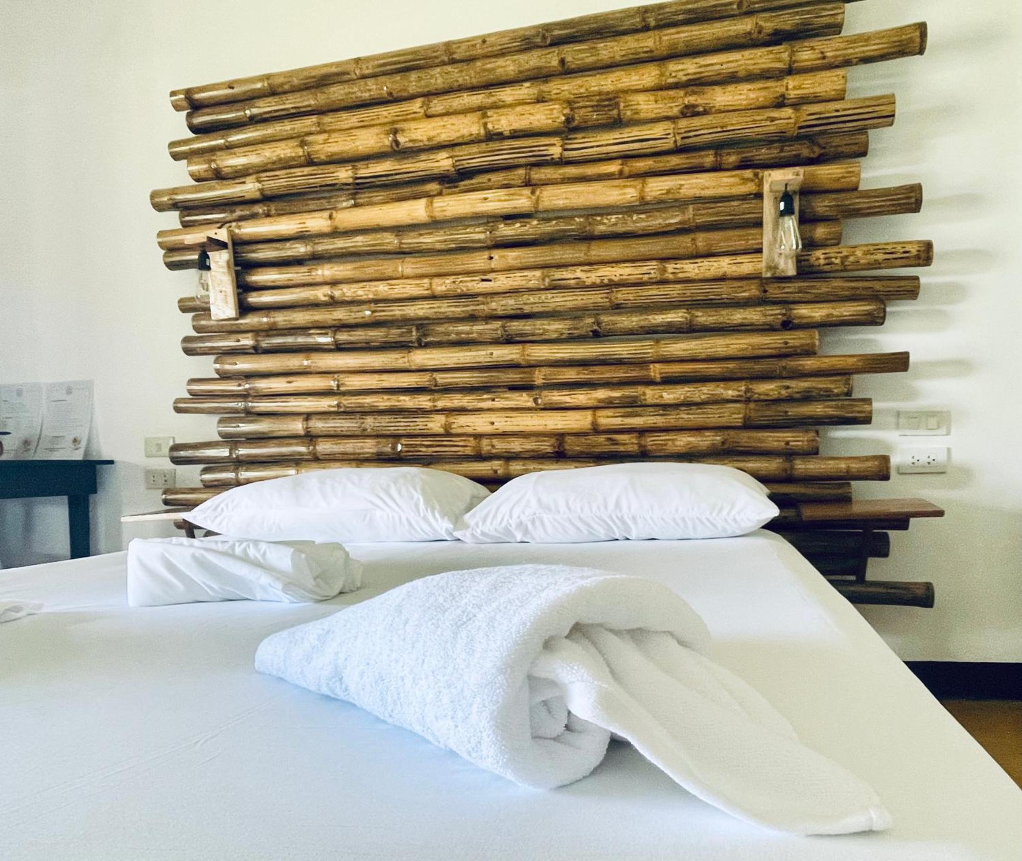 Siargao Sunflower Suites General Luna  Eksteriør billede